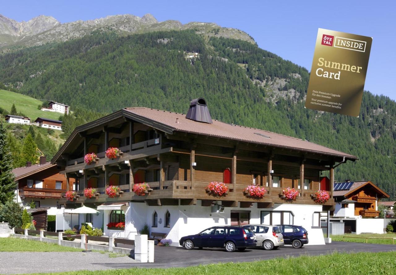 Hotel Garni Maria Theresia Сьолден Екстериор снимка